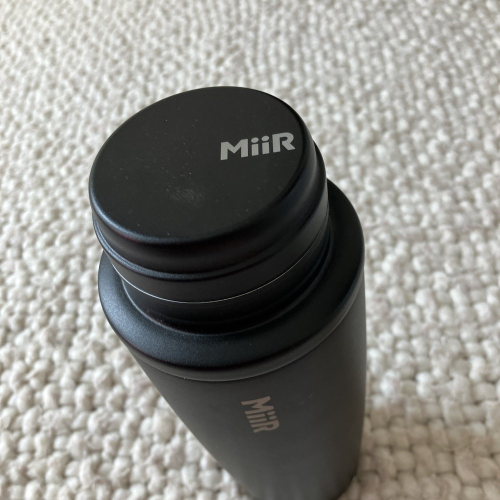 New Miir Cocktail Shaker - Picture 3 of 7